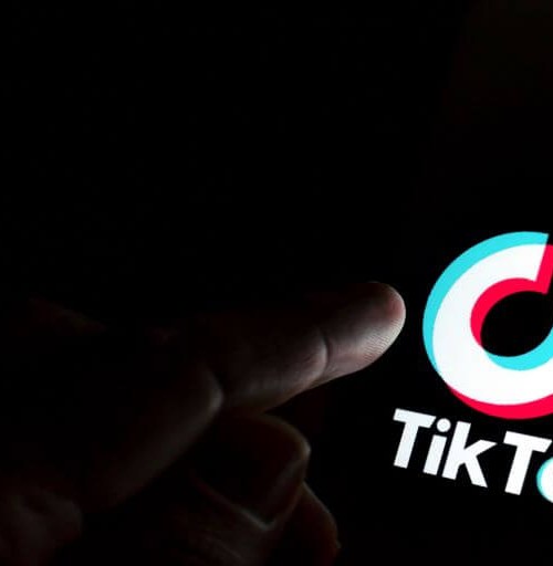 Polska pokochała TikToka, zapominając o potencjalnych zagrożeniach