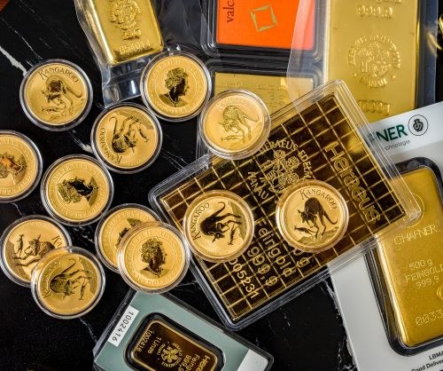 Polacy coraz chętniej kupują złoto i srebro inwestycyjne online